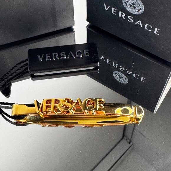 Versace Tribute Hair Clip - Picture 6 of 13